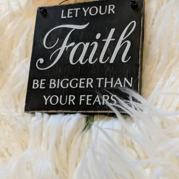 **FAITH Decor** - Picture 3 of 8